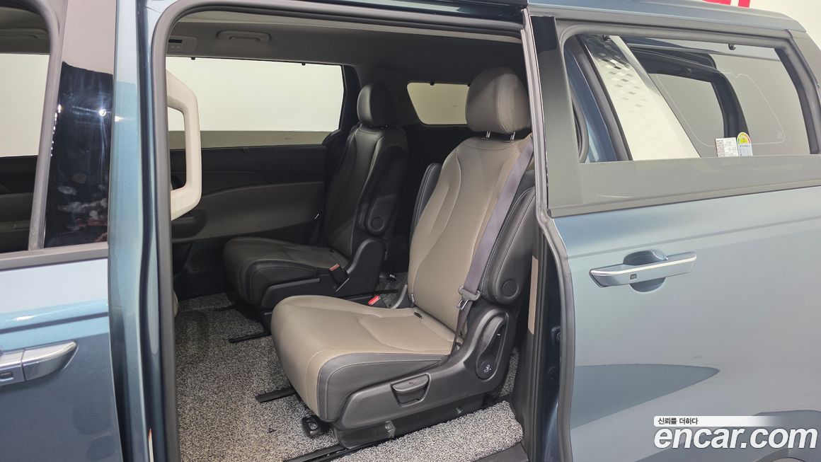 Kia Canival 2024