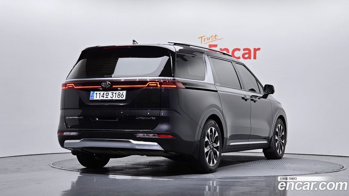 Kia Canival 2021