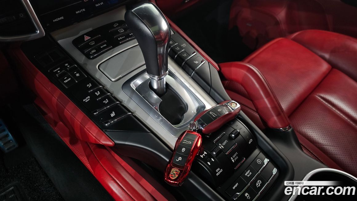 Porsche Cayenne 2016