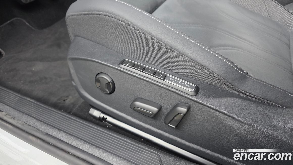 Volkswagen Golf 2025