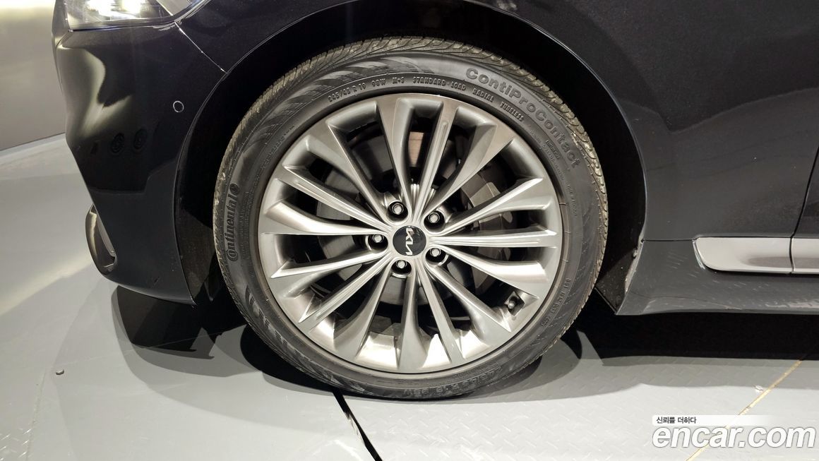 Kia K9 2022