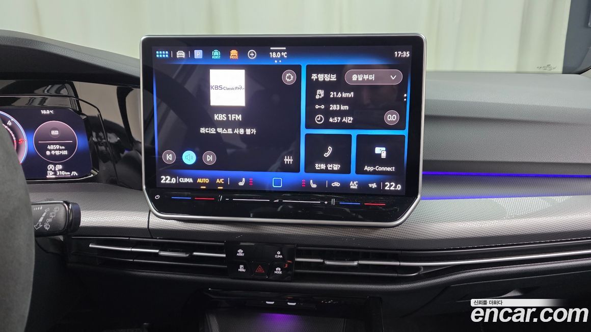 Volkswagen Golf 2025