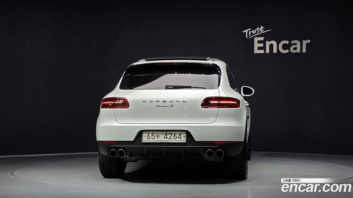 Porsche Macan 2017