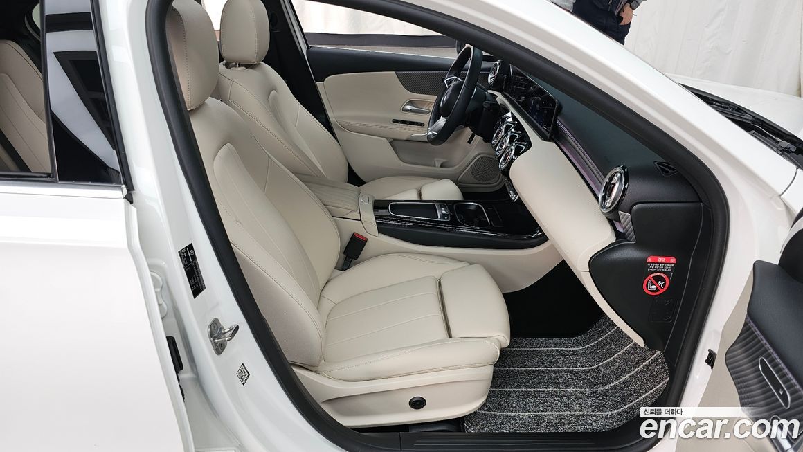 Mercedes-Benz A-Class 2024