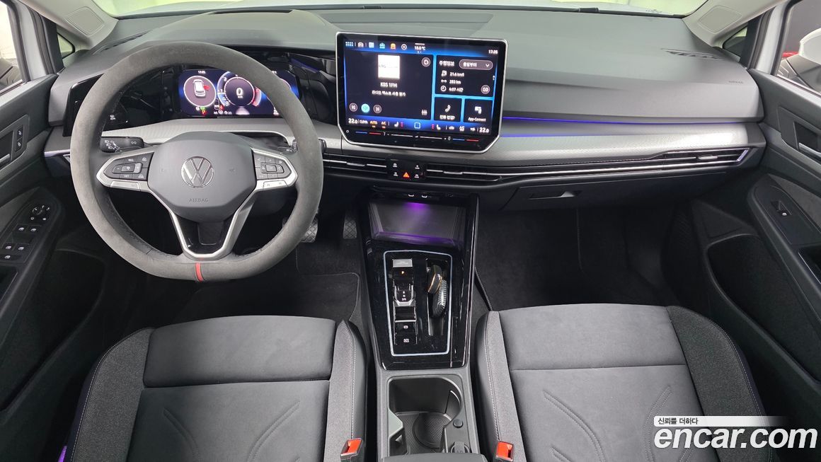 Volkswagen Golf 2025