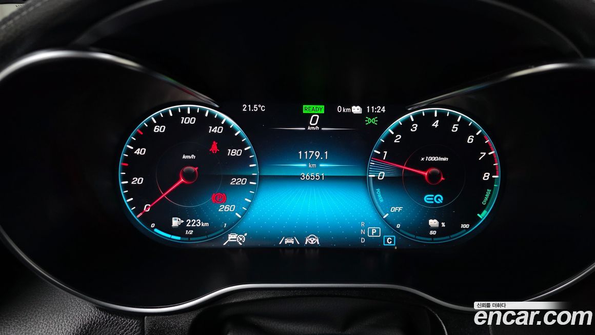 Mercedes-Benz GLC-Class 2021