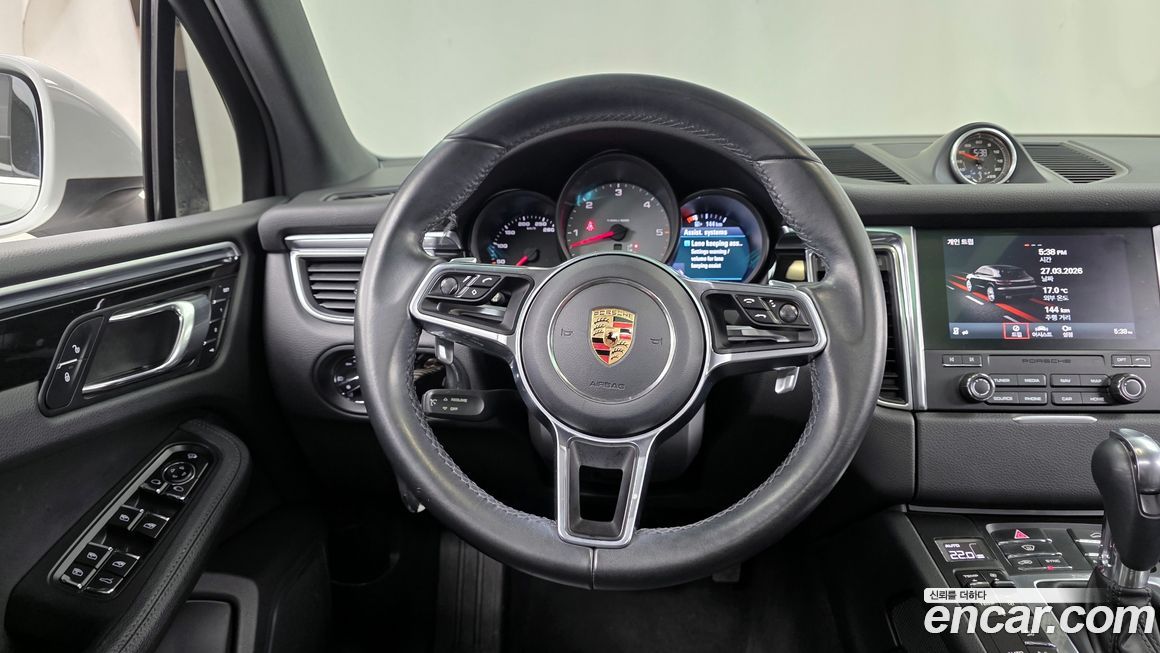 Porsche Macan 2017