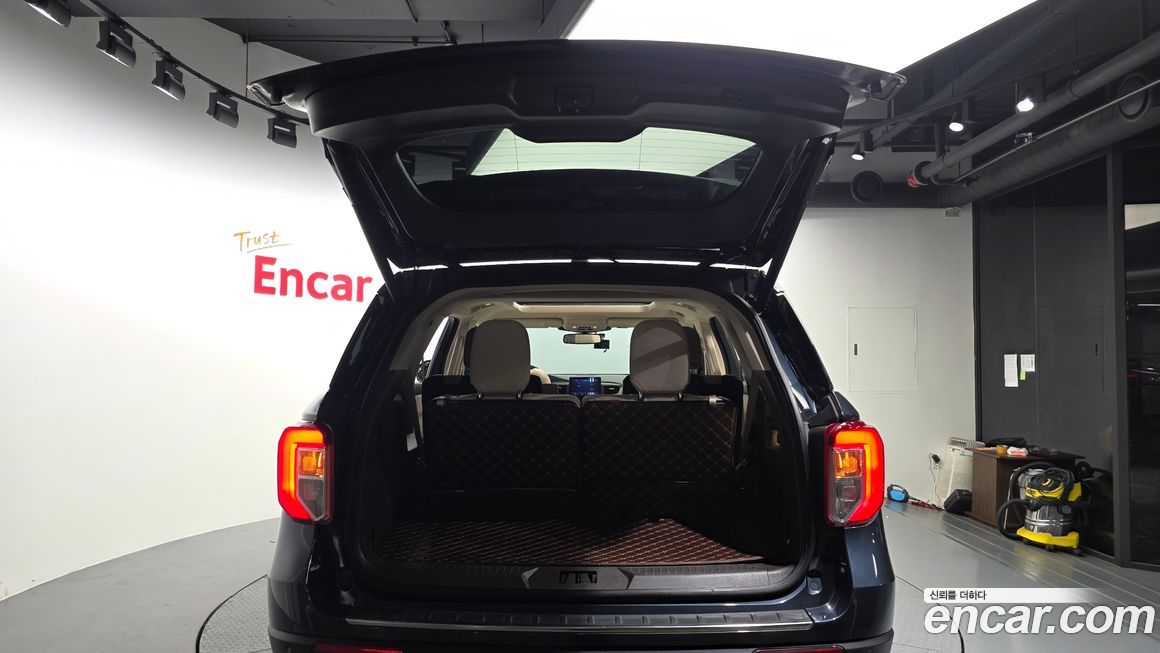 Ford Explorer 2022