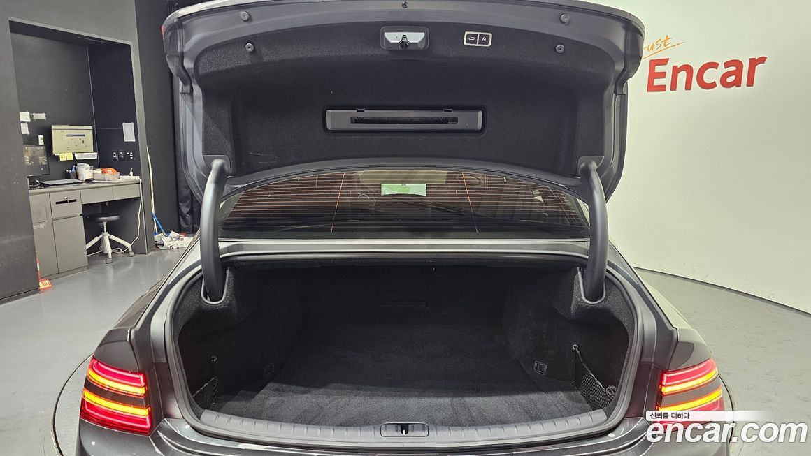 Genesis G80 2021