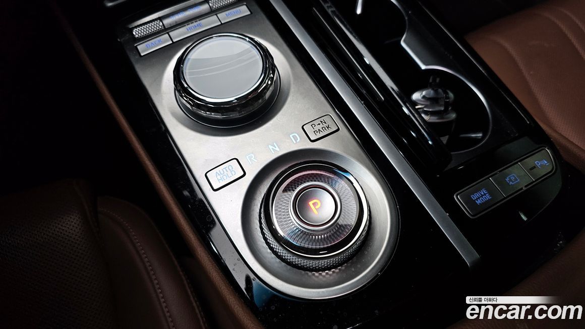 Genesis G80 2023