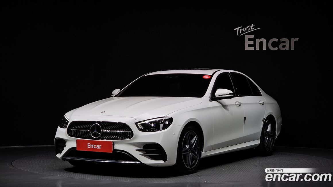 Mercedes-Benz E-Class 2023