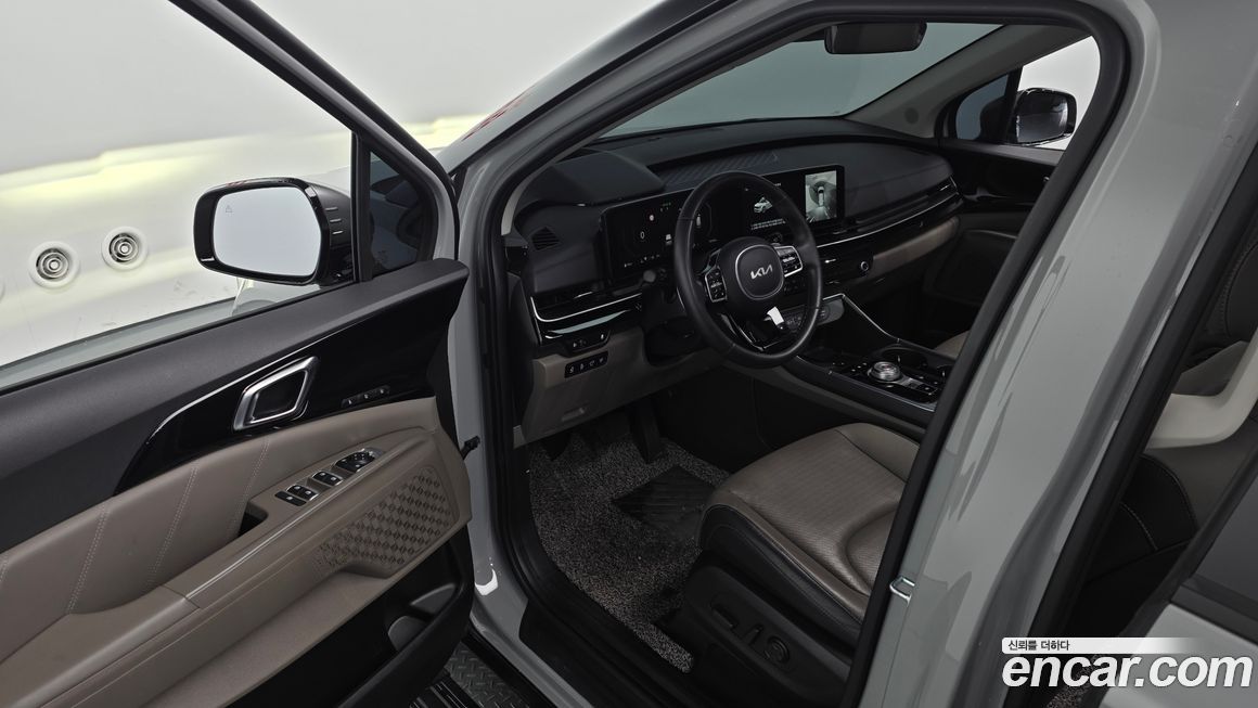 Kia Canival 2025