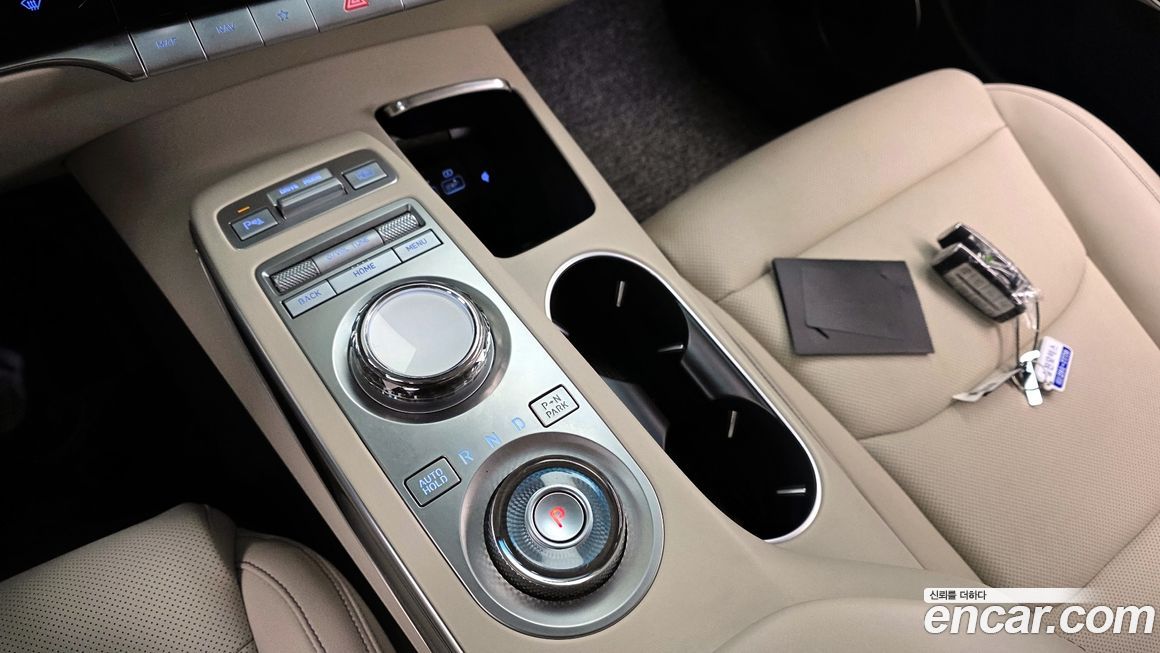 Genesis GV70 2023