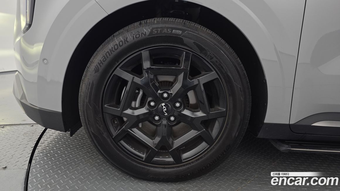 Kia Canival 2025