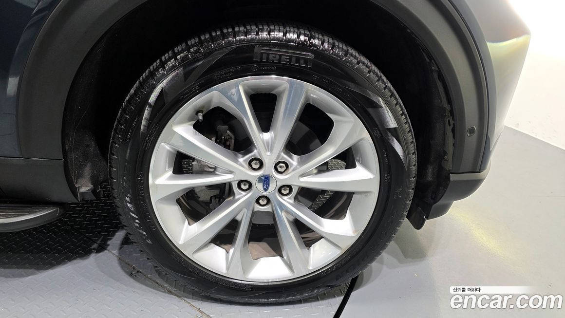 Ford Explorer 2022