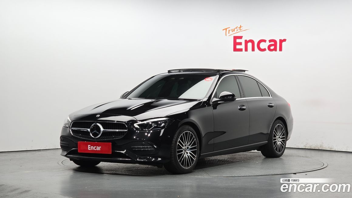 Mercedes-Benz C-Class 2024