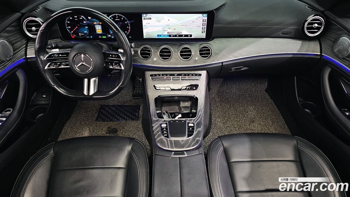 Mercedes-Benz E-Class 2021