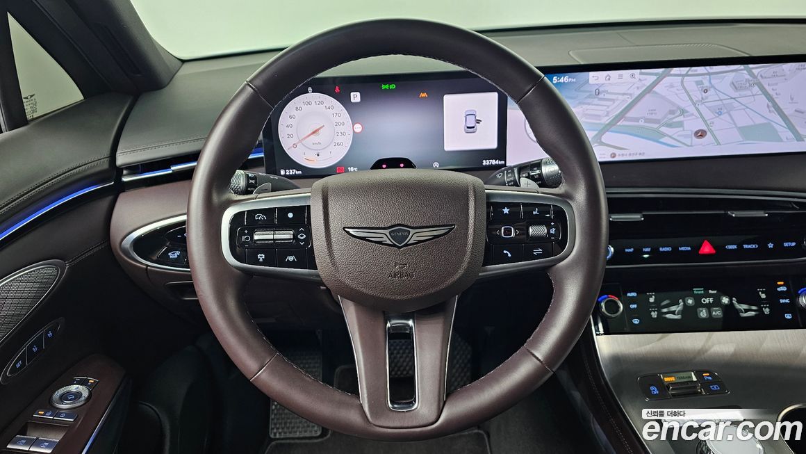 Genesis GV70 2025