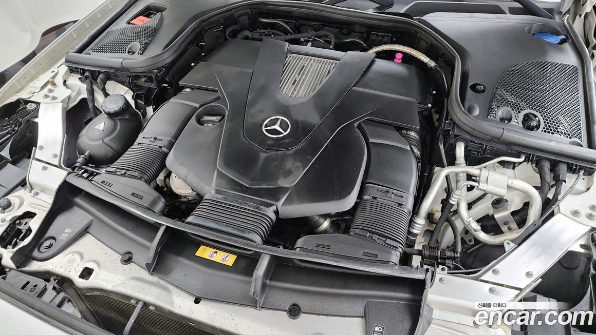 Mercedes-Benz E-Class 2020