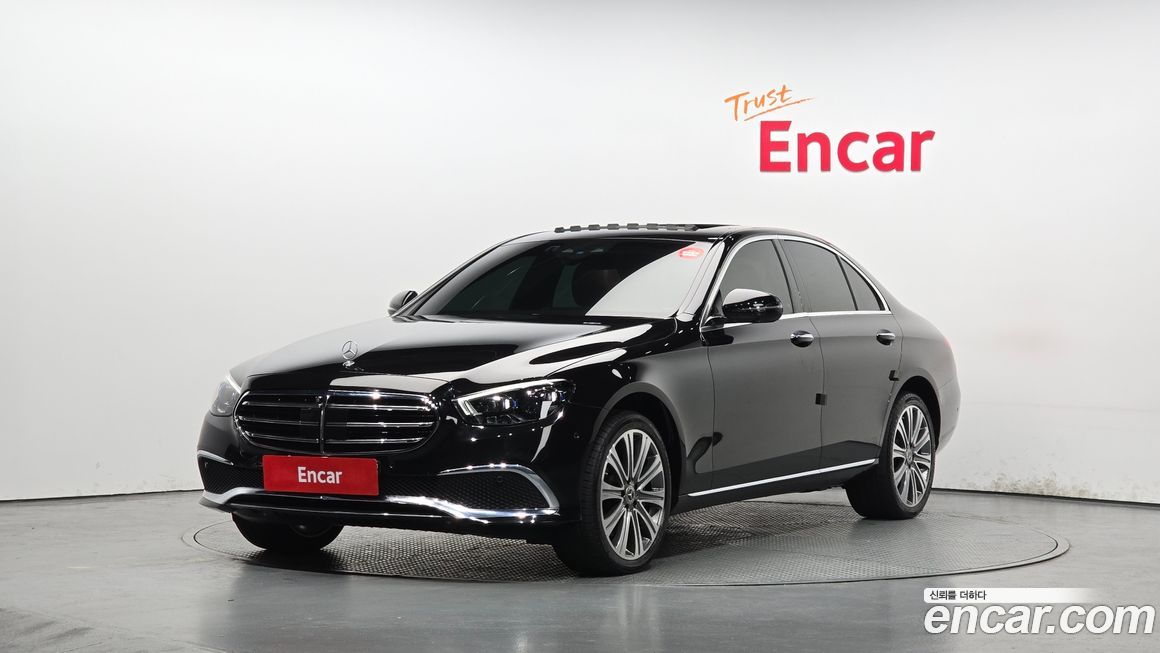 Mercedes-Benz E-Class 2023