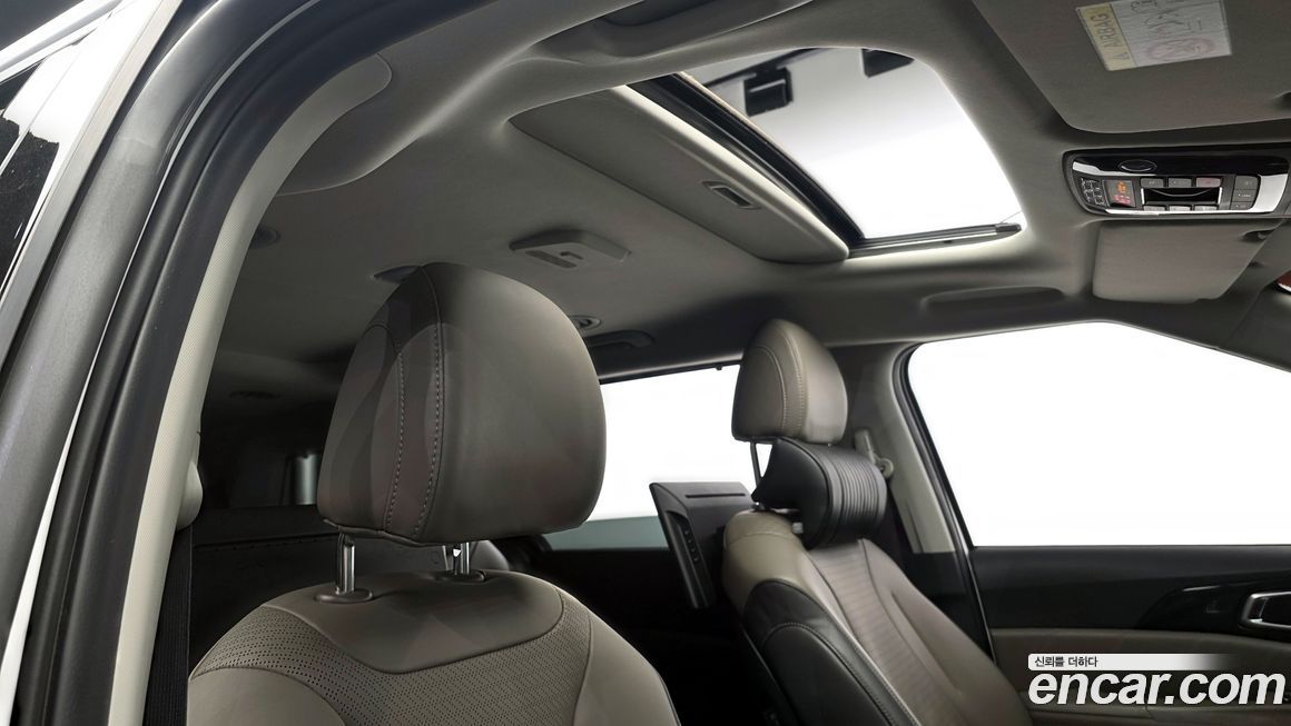 Kia Canival 2025