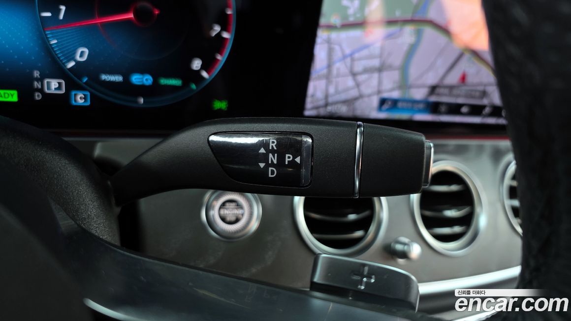 Mercedes-Benz E-Class 2023