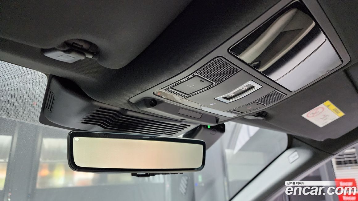 Land Rover Discovery Sport 2024