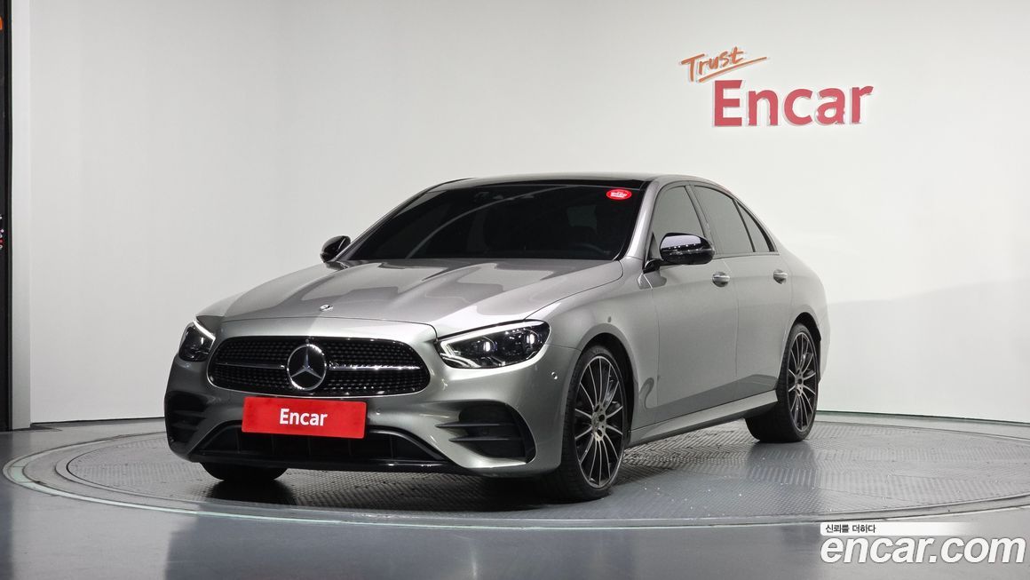 Mercedes-Benz E-Class 2023