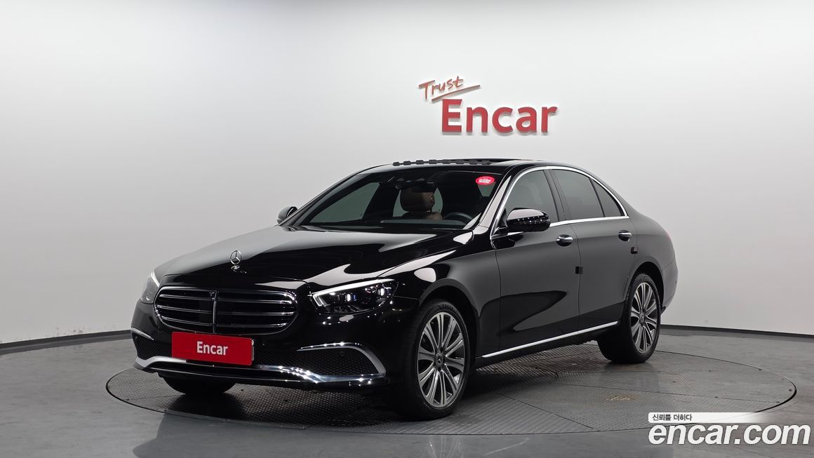 Mercedes-Benz E-Class 2023