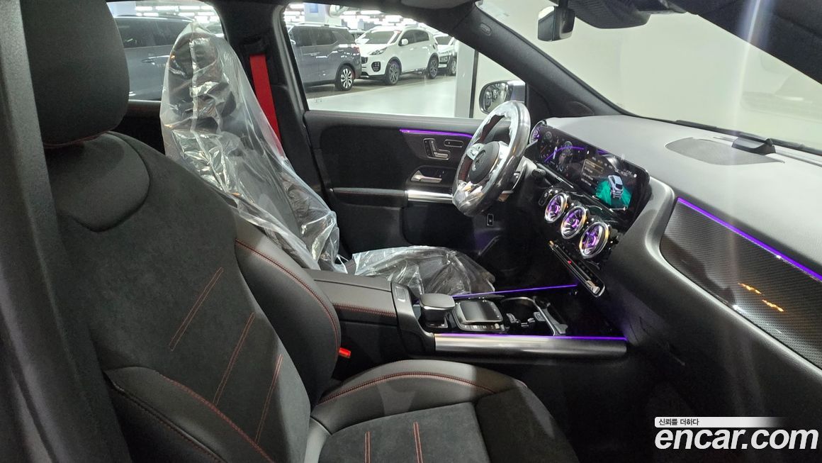 Mercedes-Benz GLA-Class 2023