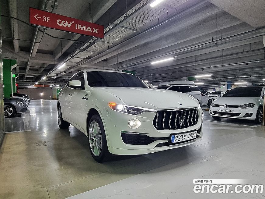 Maserati Levante 2022