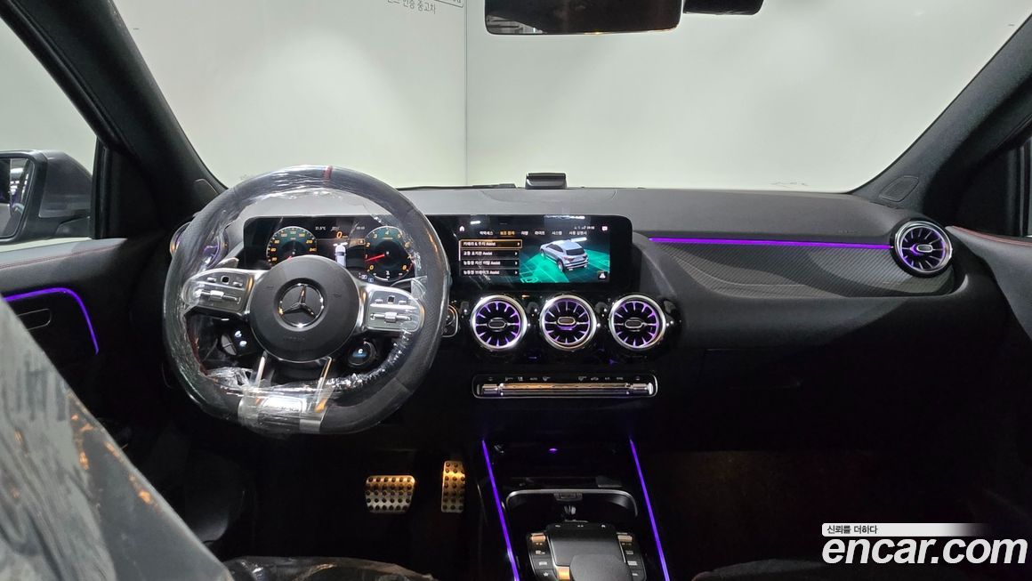 Mercedes-Benz GLA-Class 2023