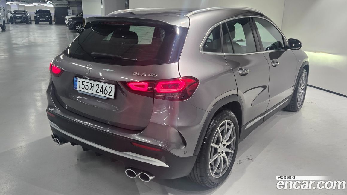 Mercedes-Benz GLA-Class 2023