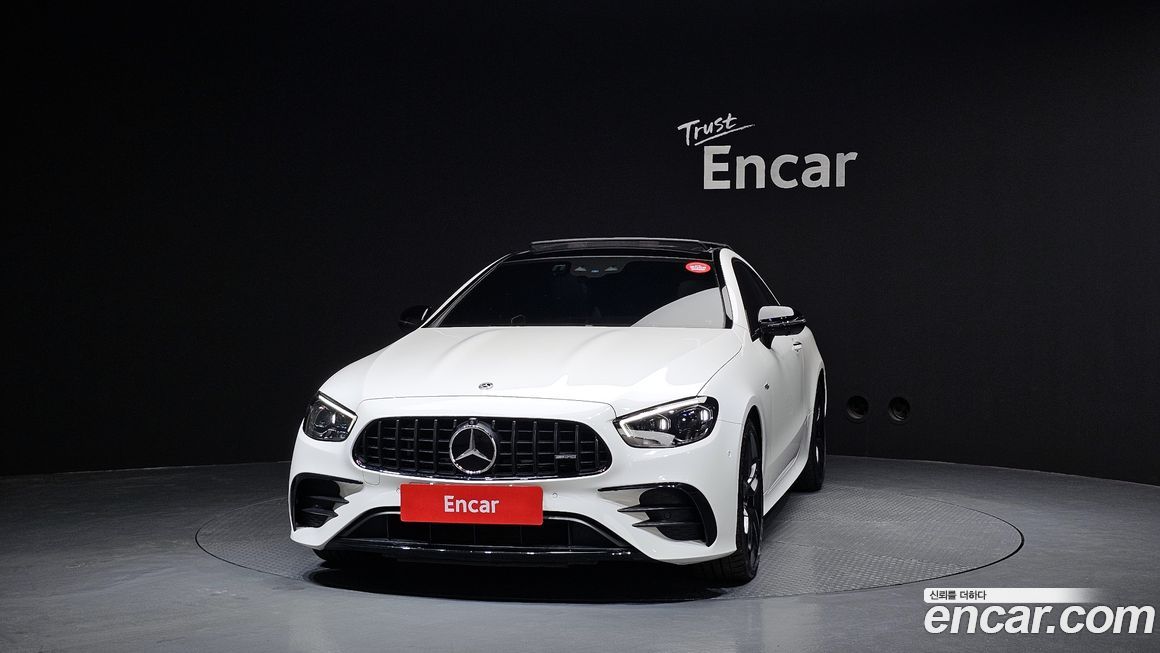 Mercedes-Benz E-Class 2023