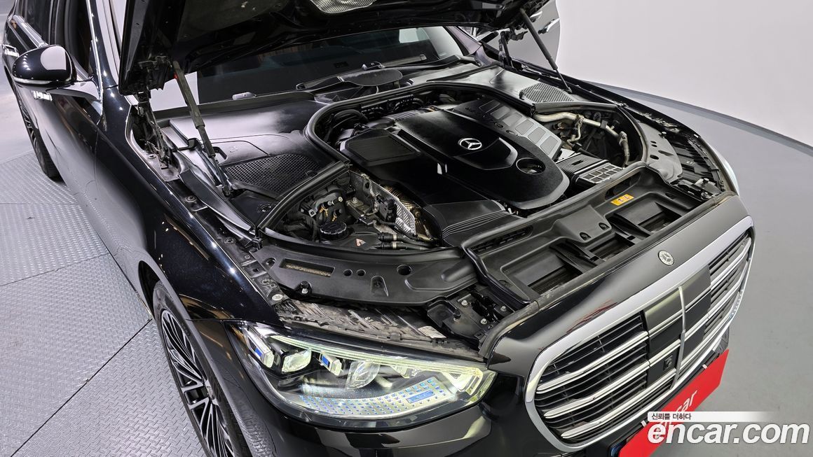 Mercedes-Benz S-Class 2022