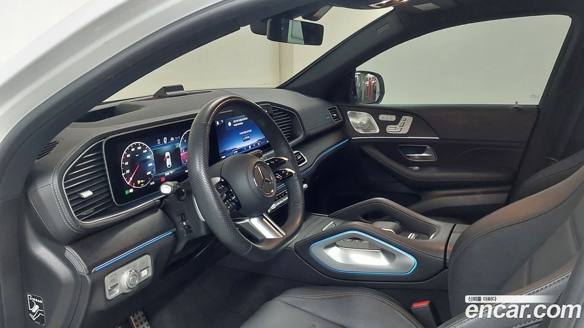 Mercedes-Benz GLE-Class 2023