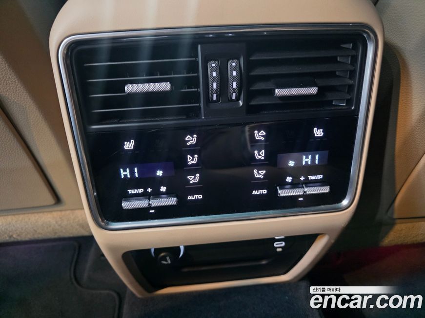 Porsche Cayenne 2023