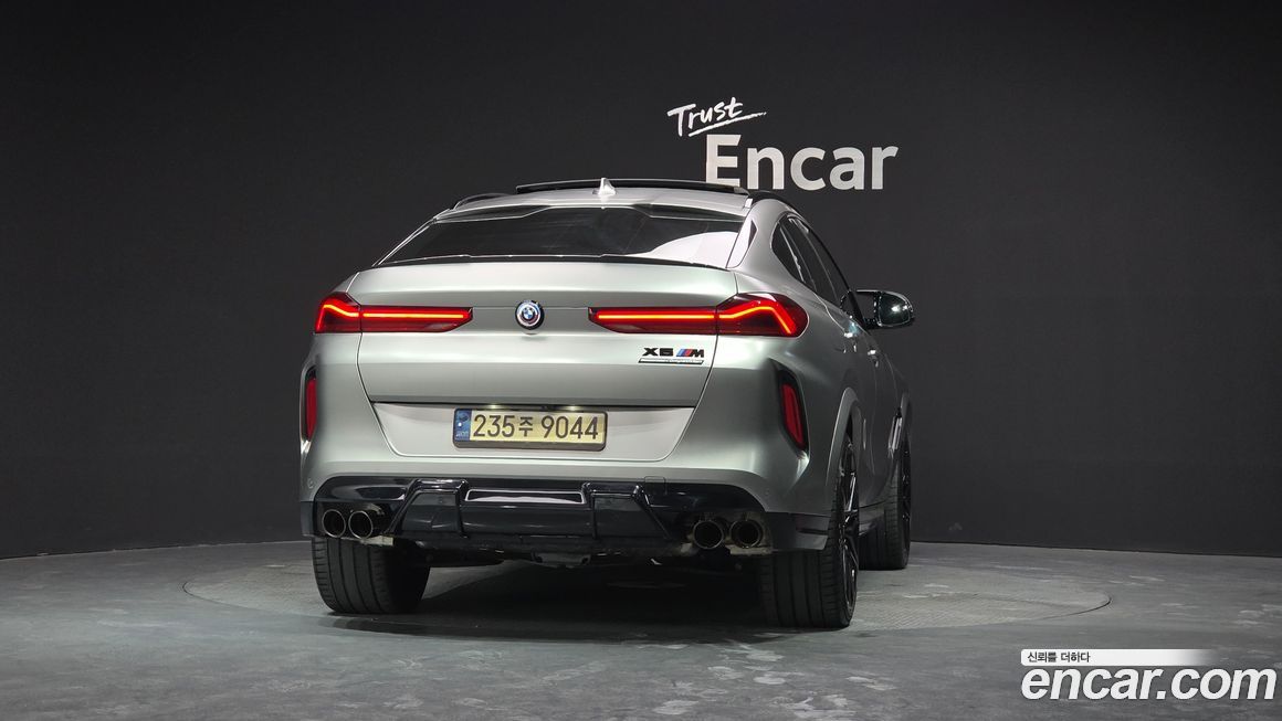 BMW X6M 2021