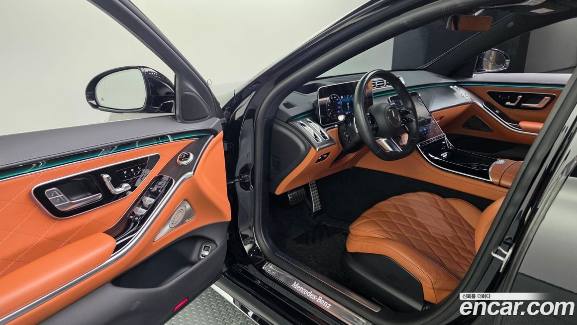 Mercedes-Benz S-Class 2023