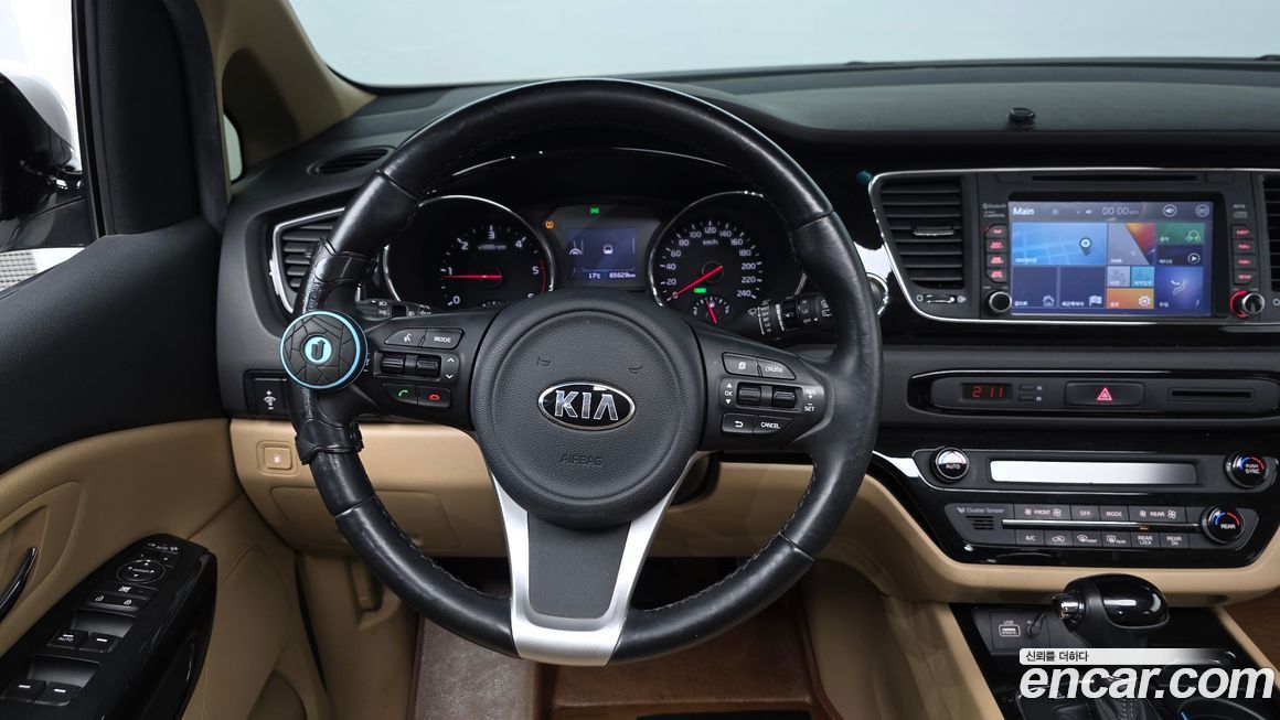Kia Canival 2016