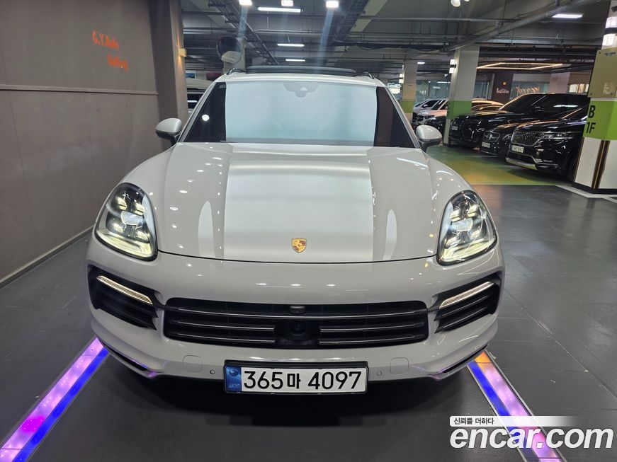 Porsche Cayenne 2023