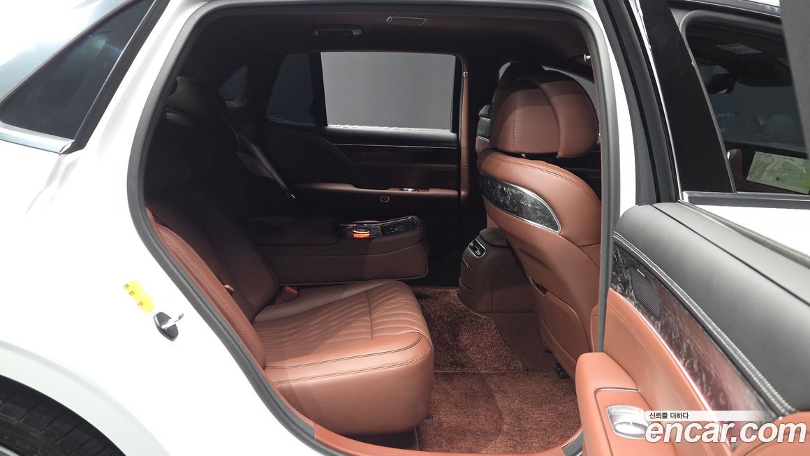 Genesis G90 2024