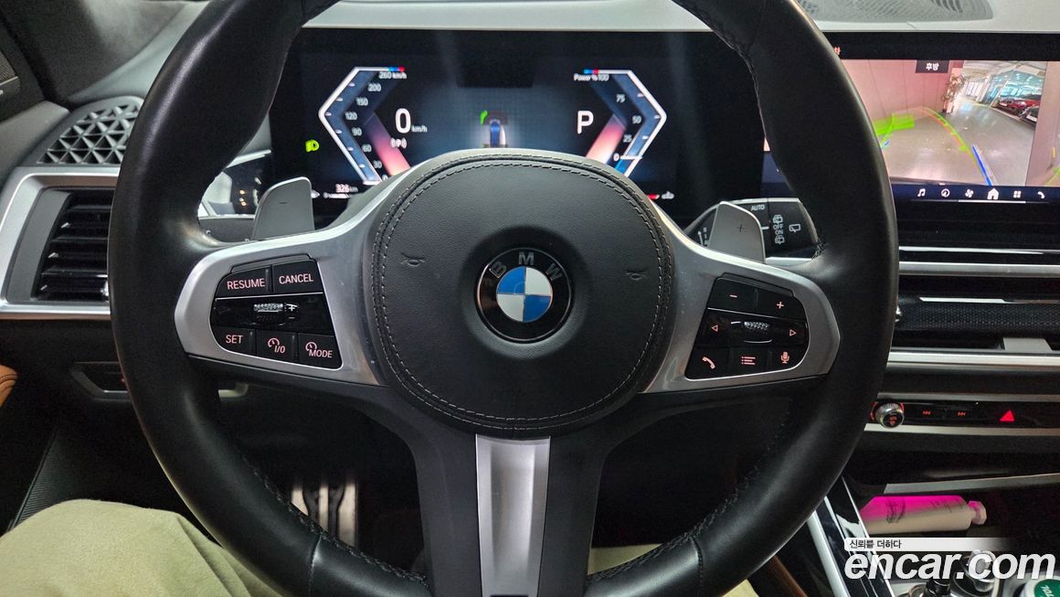 BMW X7 2024