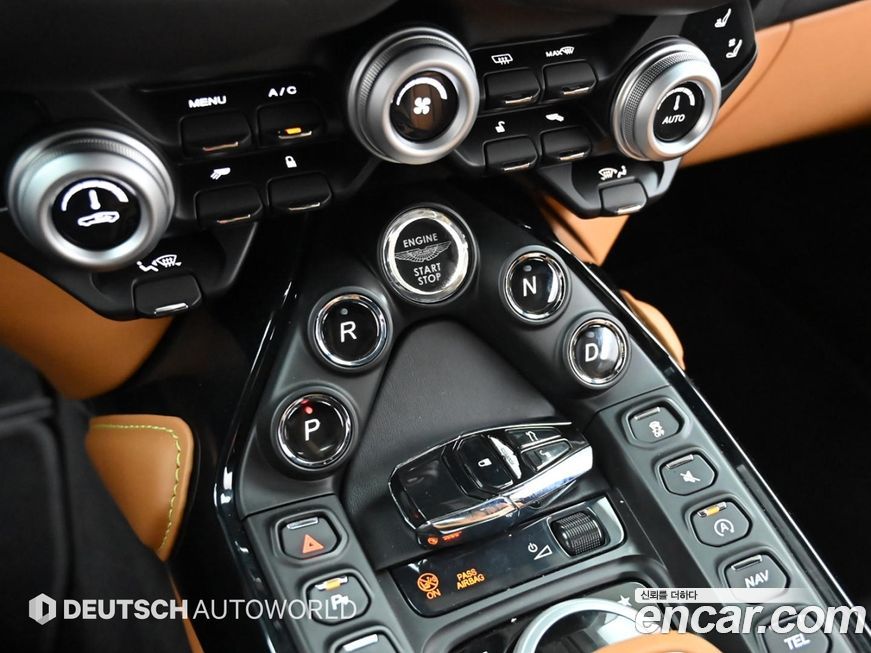 Astonmartin Vantage 2023