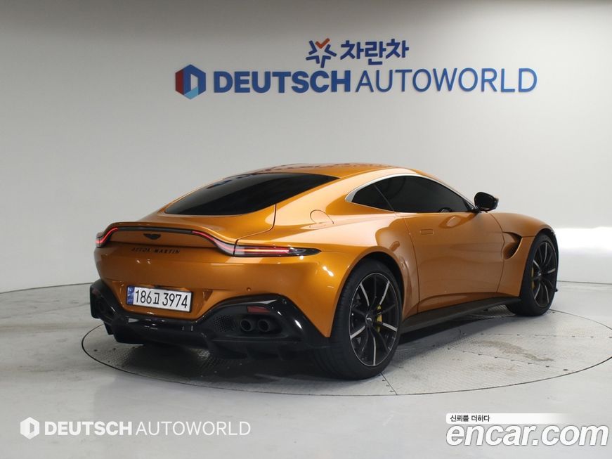 Astonmartin Vantage 2023