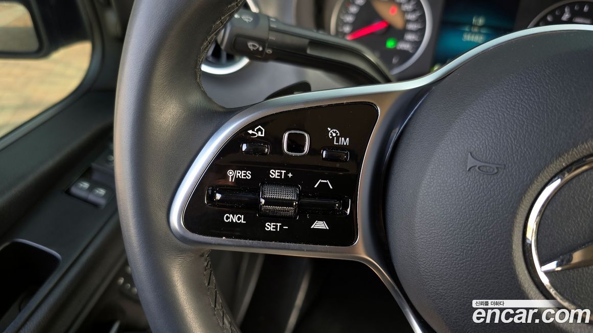 Mercedes-Benz Sprinter 2024