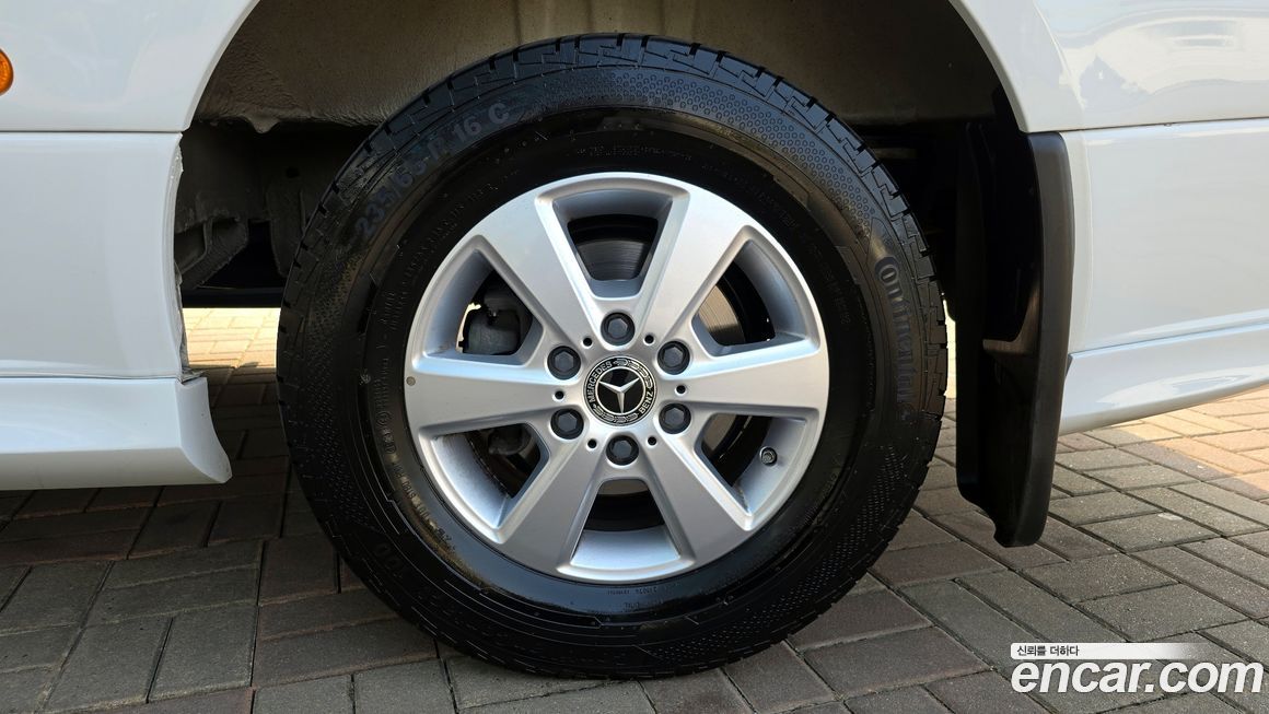 Mercedes-Benz Sprinter 2024