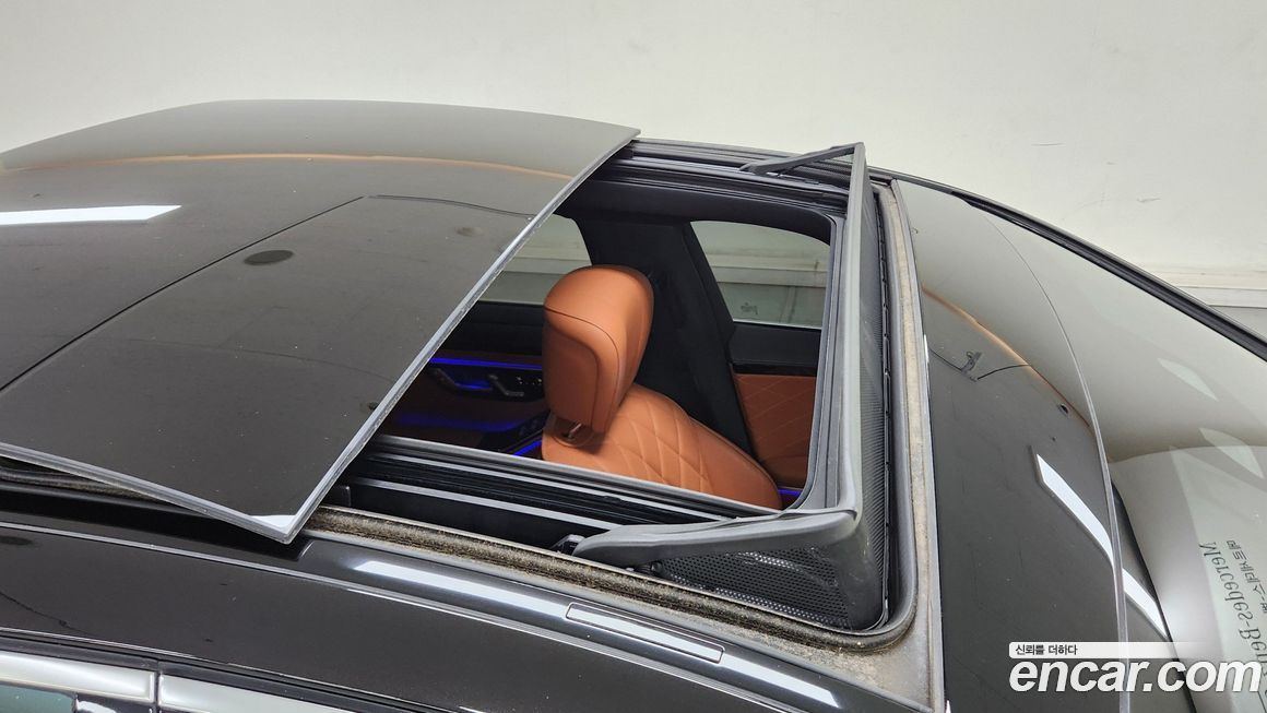 Mercedes-Benz S-Class 2022