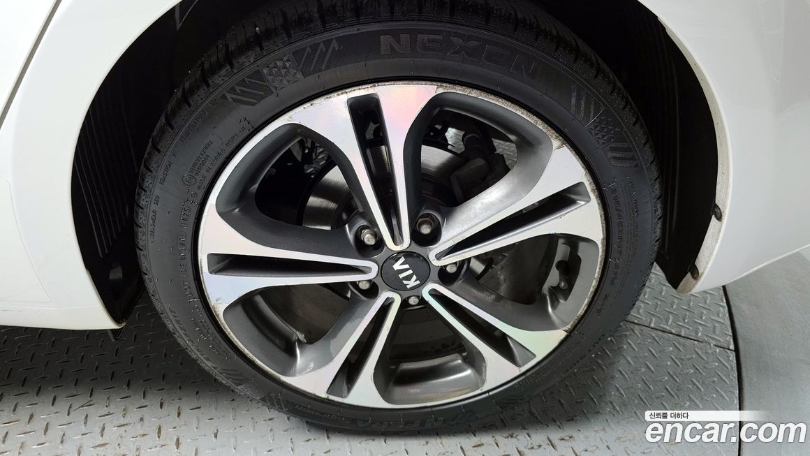 Kia K3 2014
