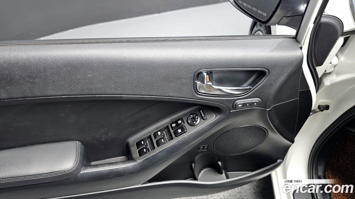 Kia K3 2014
